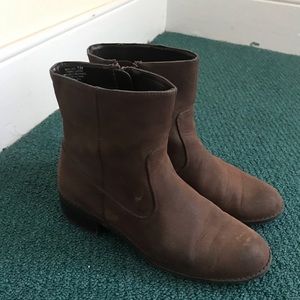 Brown ankle boots booties military